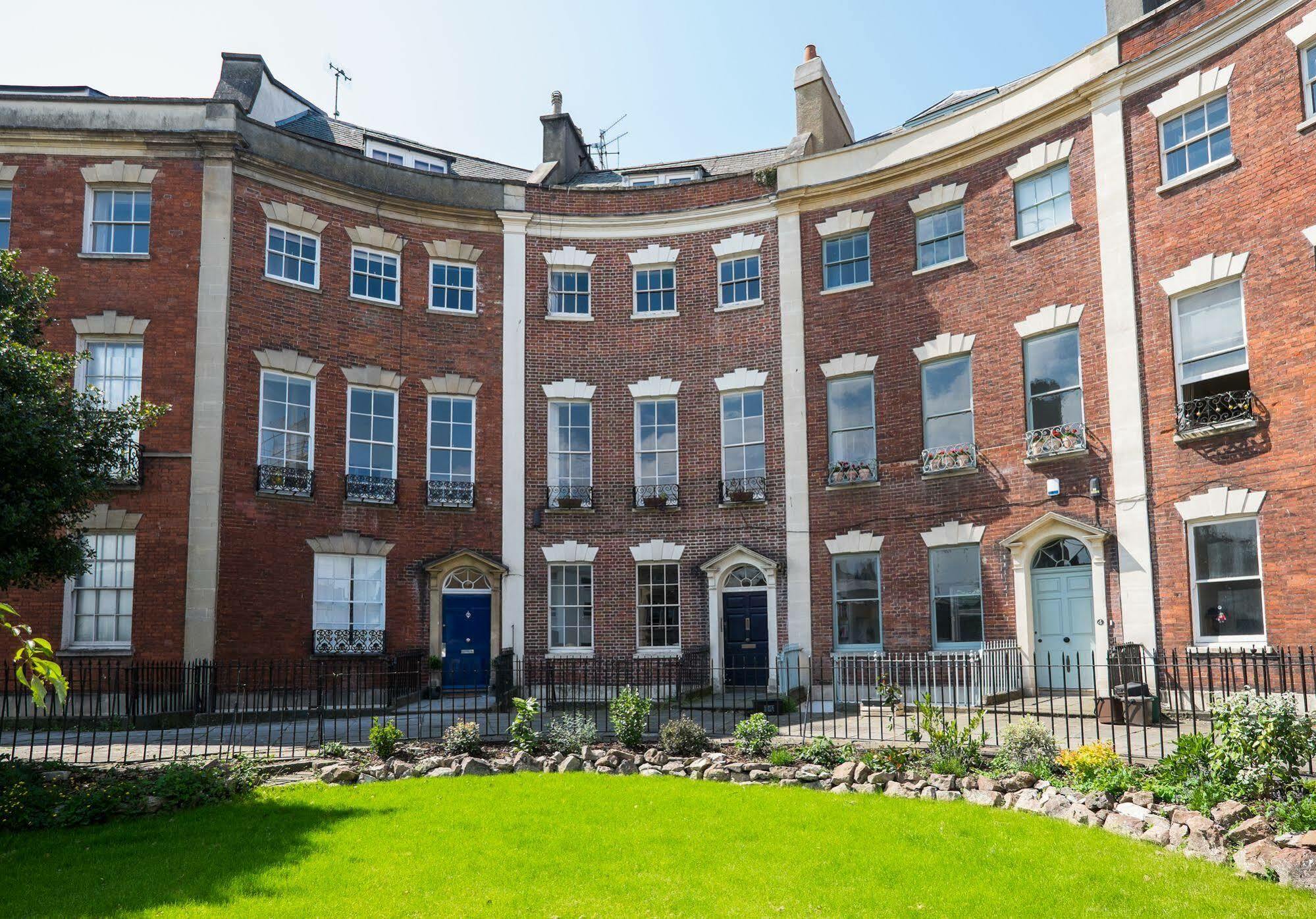 Berkeley Suites Bristol Dış mekan fotoğraf